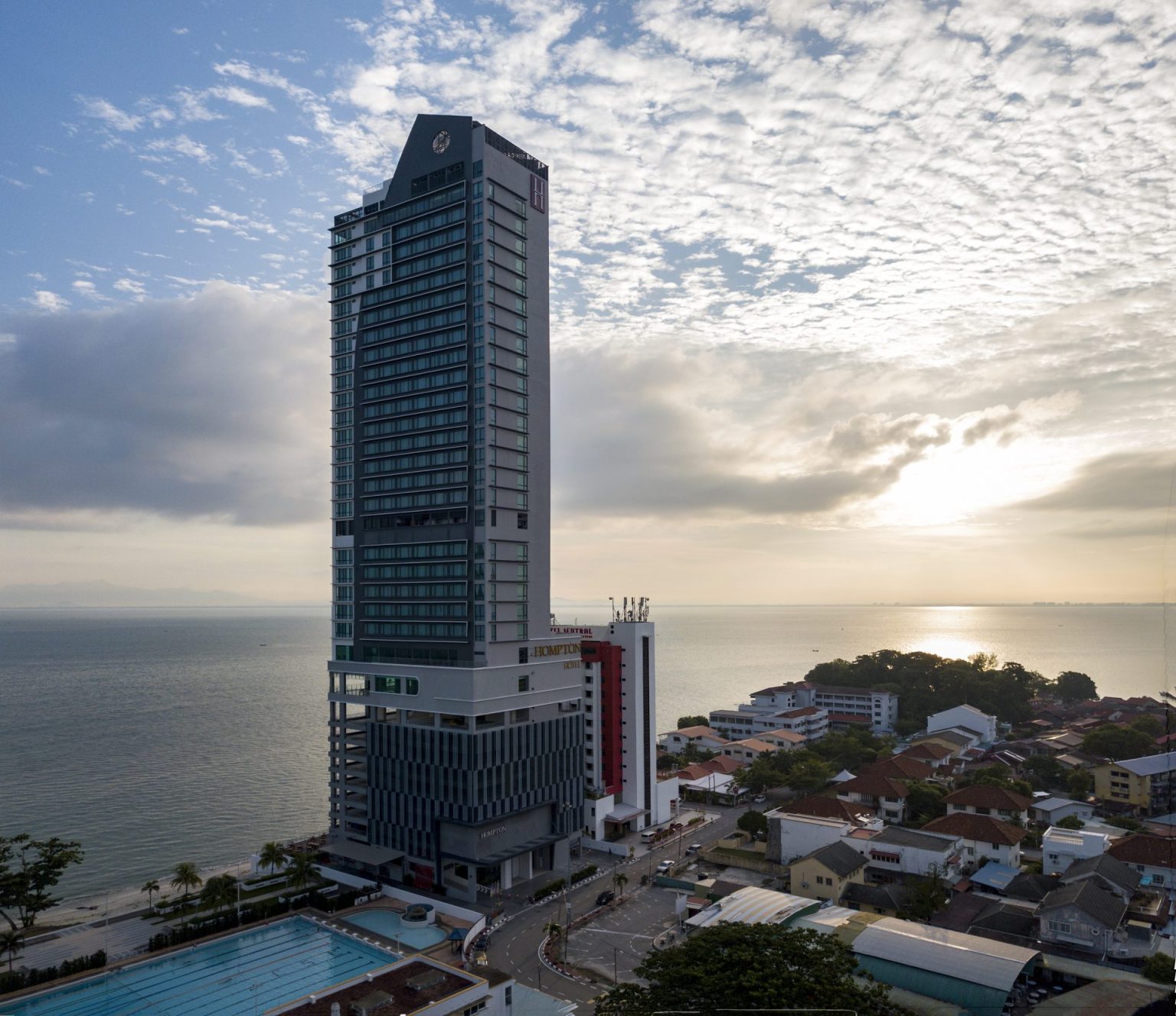 Hompton by the Beach Penang content still